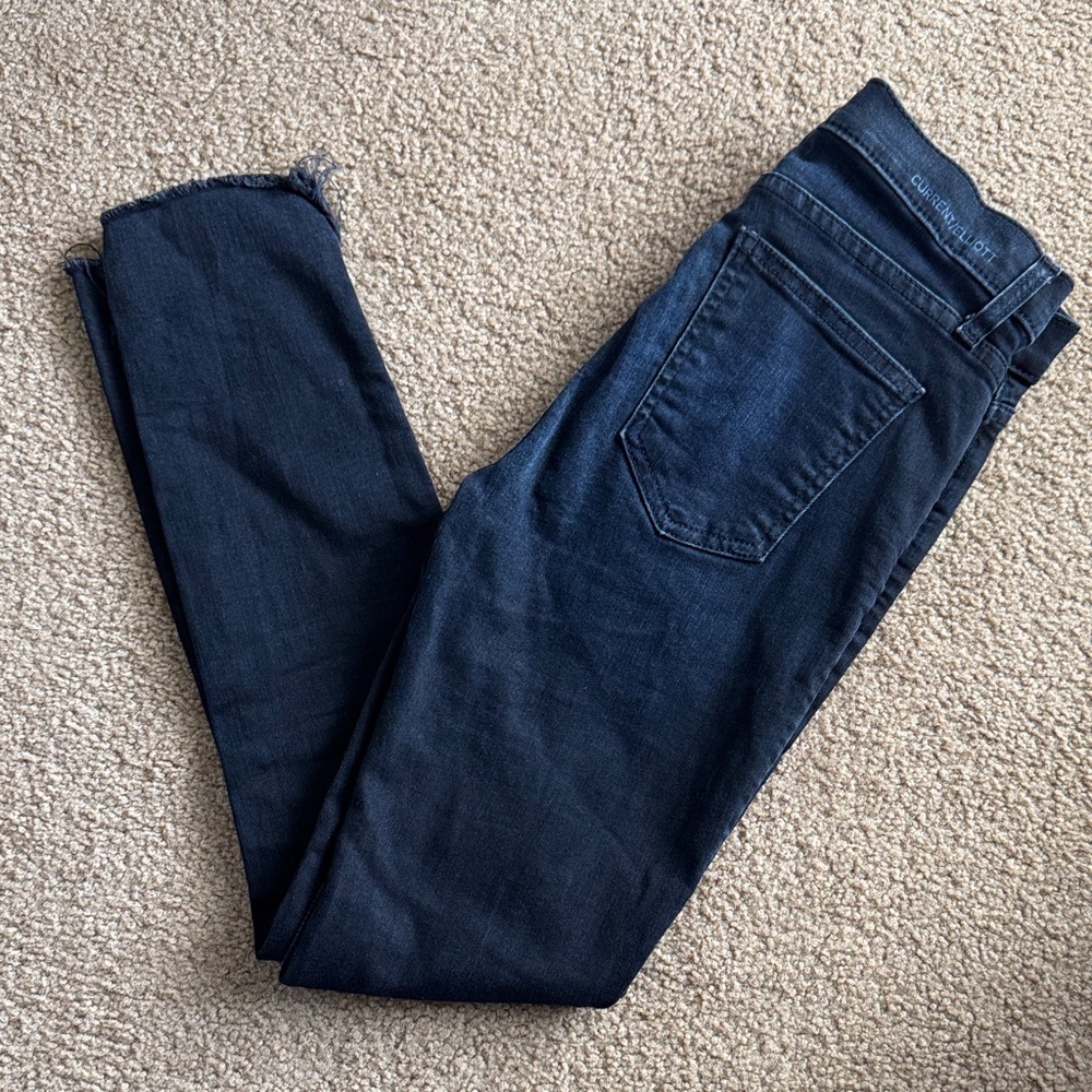 Current/Elliott Dark Blue Jeans